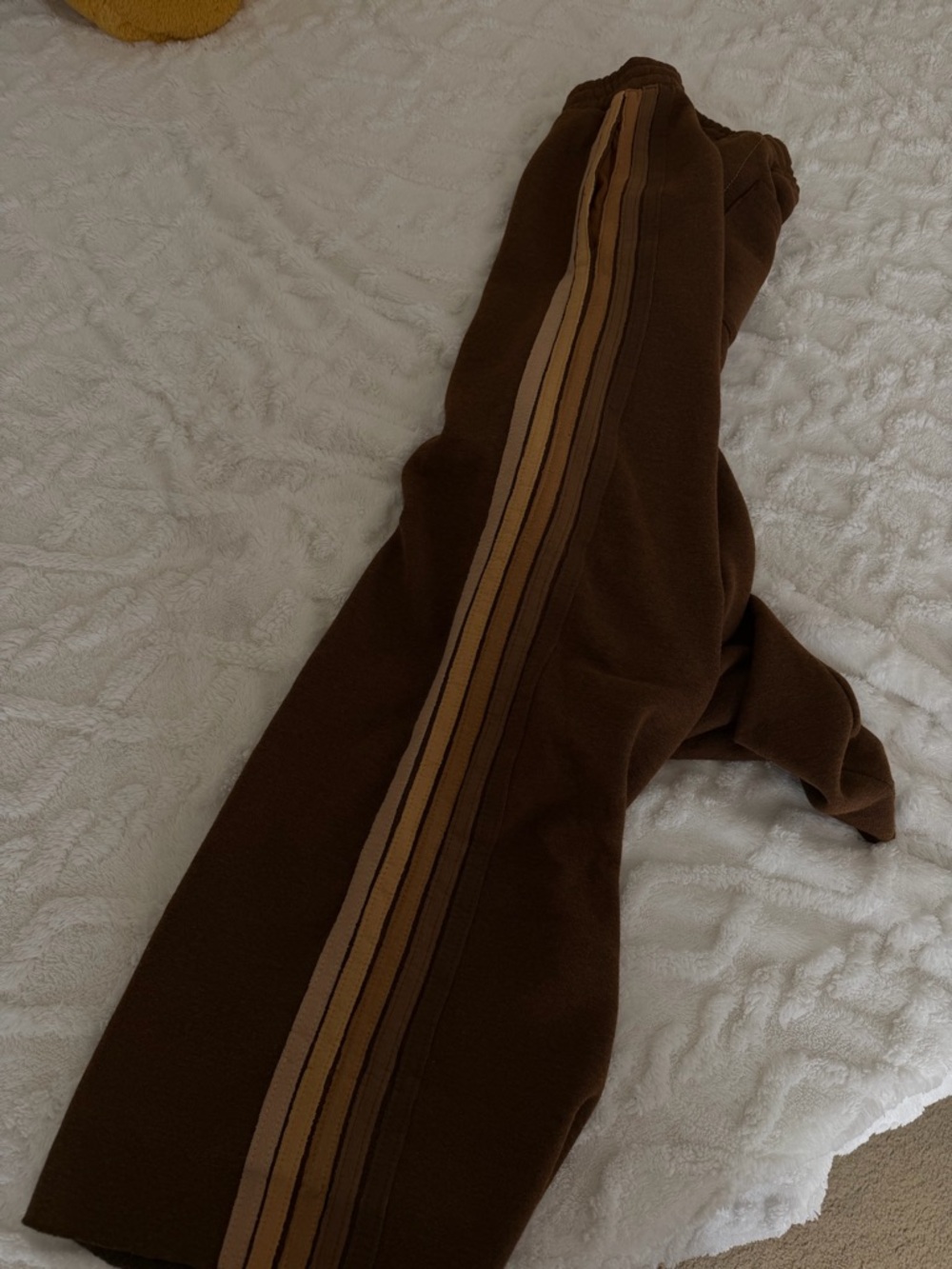 5 STRIPE WIDE LEG POCKET SWEATPANTS - CHOCOLATE // ESPRESSO Large $165 Retail - Picture 4 of 4